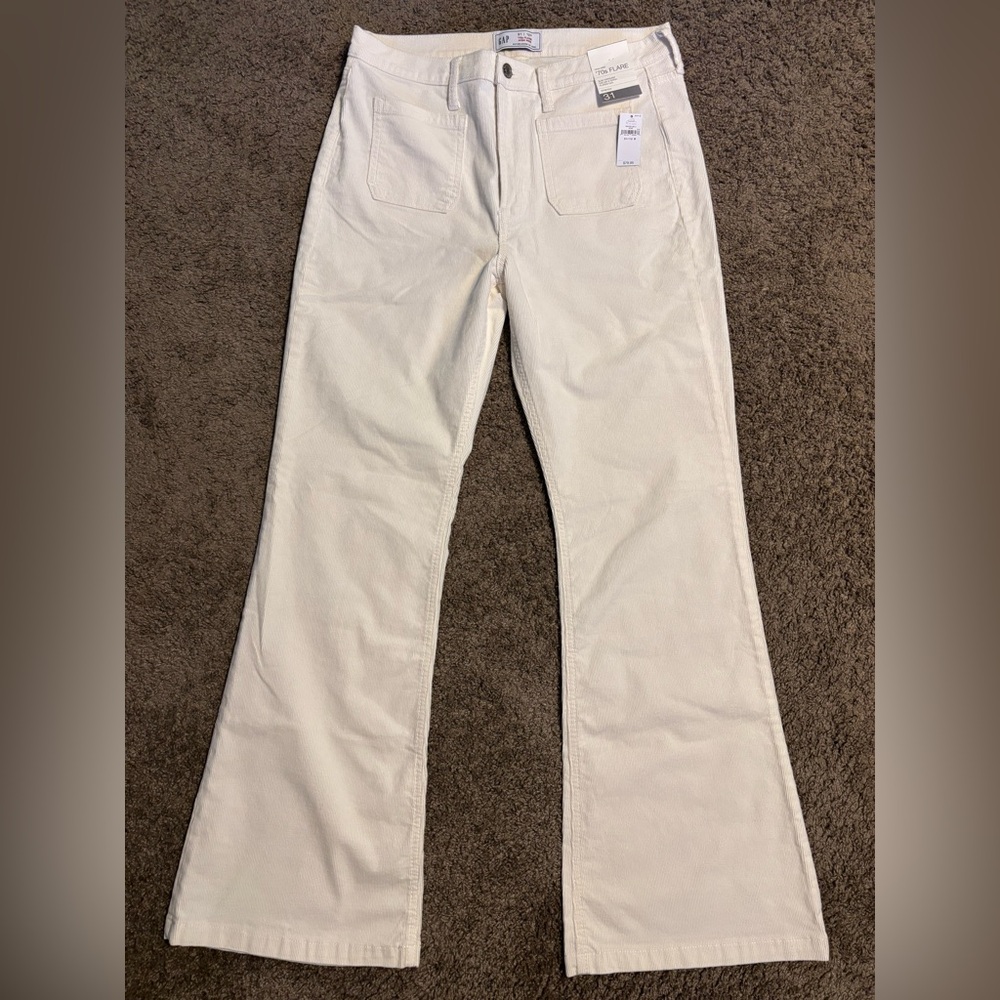 Gap 70’s flare high rise cream/off white corduroy pants, size 31/12 NWT